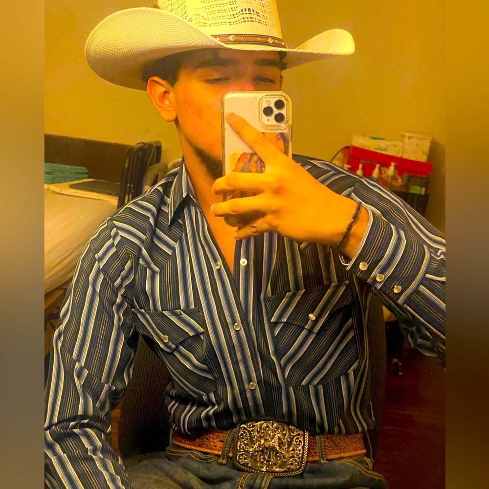 Meet your Posher, Rodrigo